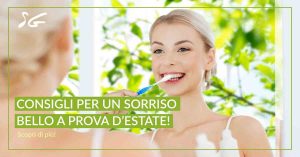 sorriso-bello-ragazza-lava-i-denti